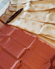 INIYA - Handwoven Pure Kanjivaram Silk Saree