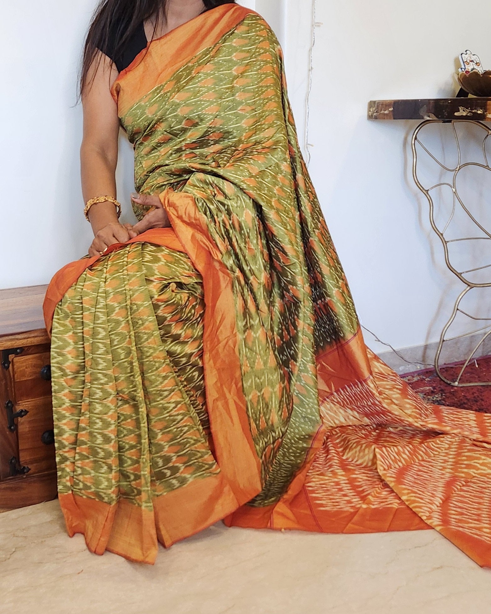 Under-a-Minute Saree (Green-Orange)