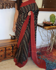 Under-a-Minute Saree (Black-Maroon)