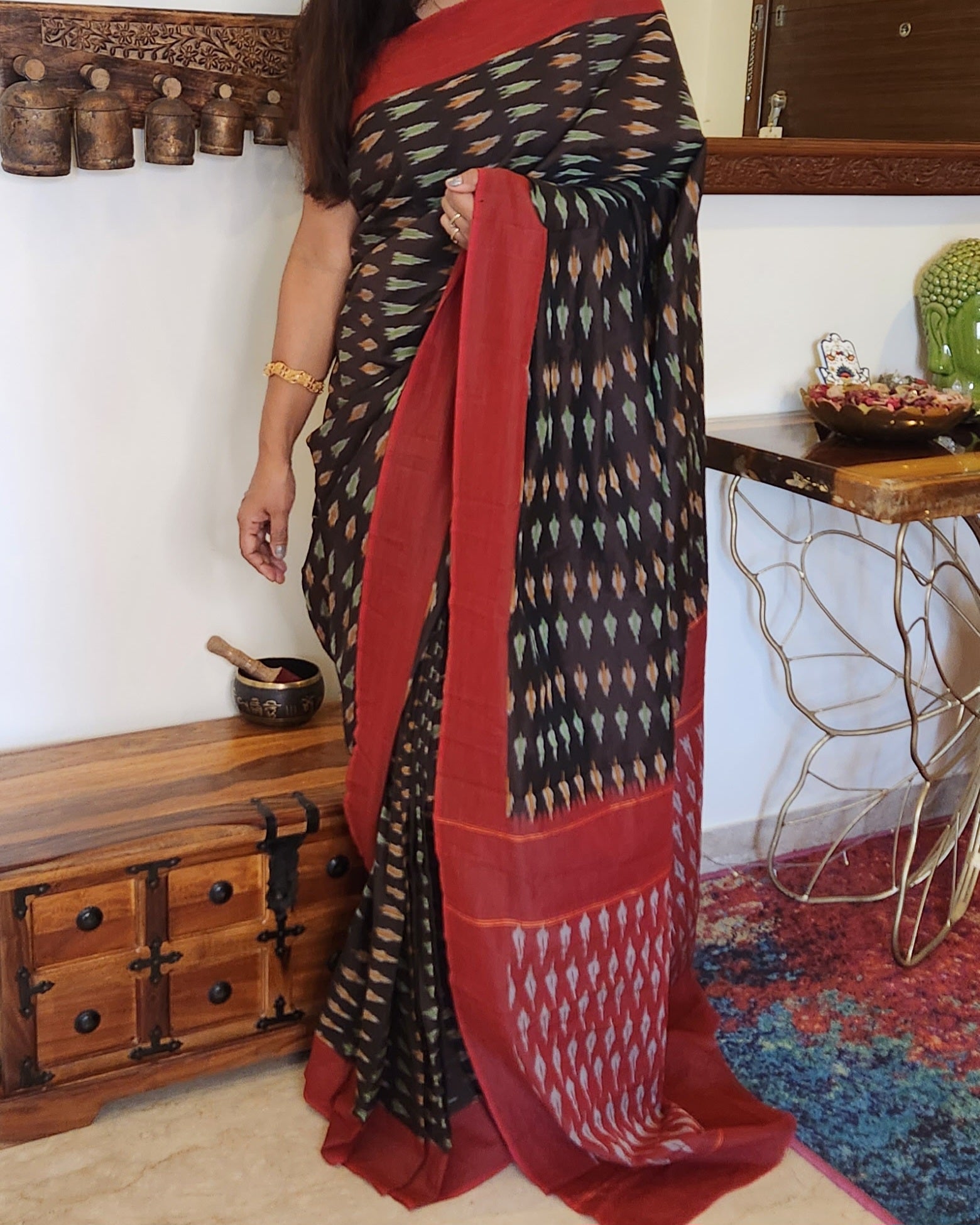 Under-a-Minute Saree (Black-Maroon)
