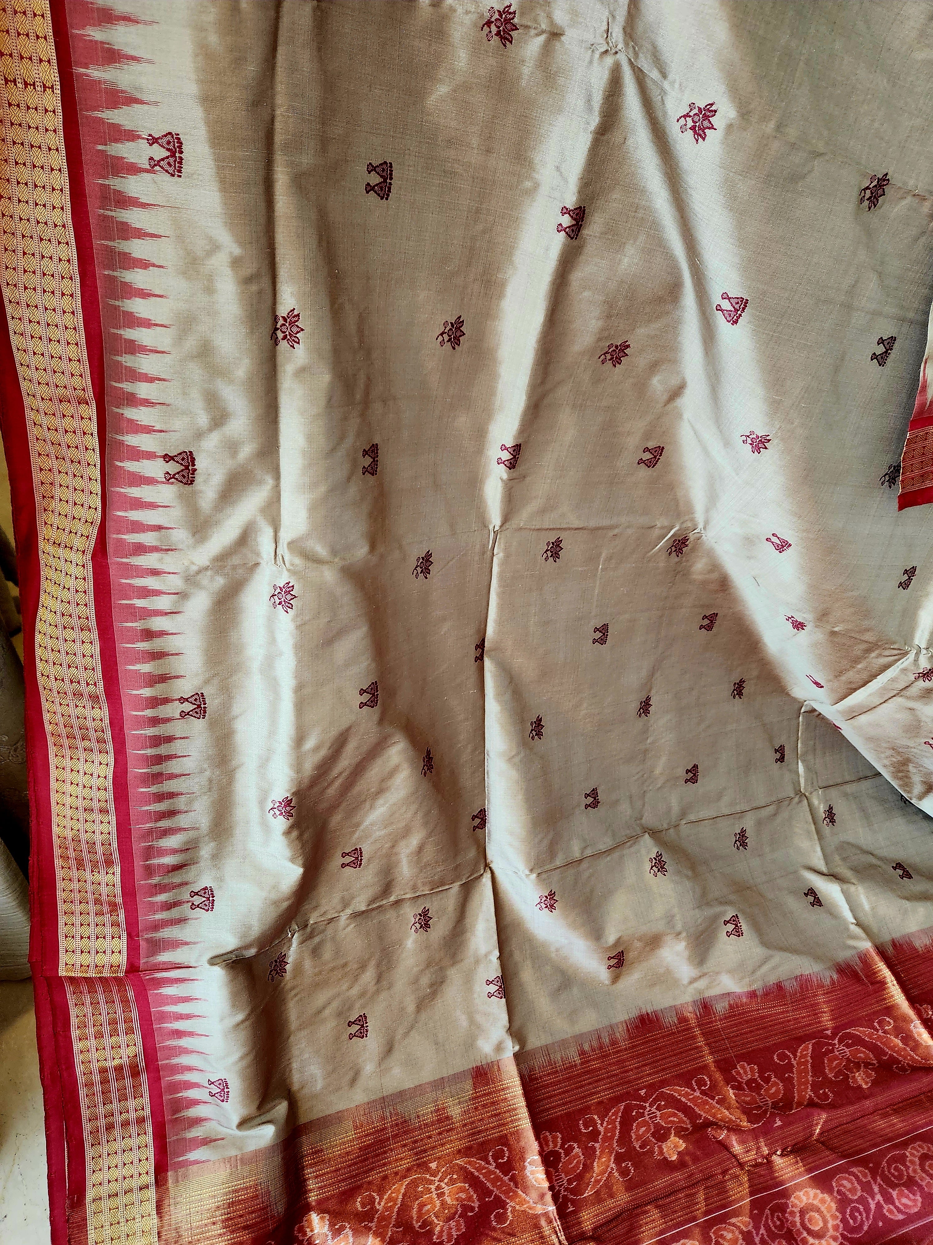 VISHAKA: Laxmi_Paduka Half-Tissue Silk Saree