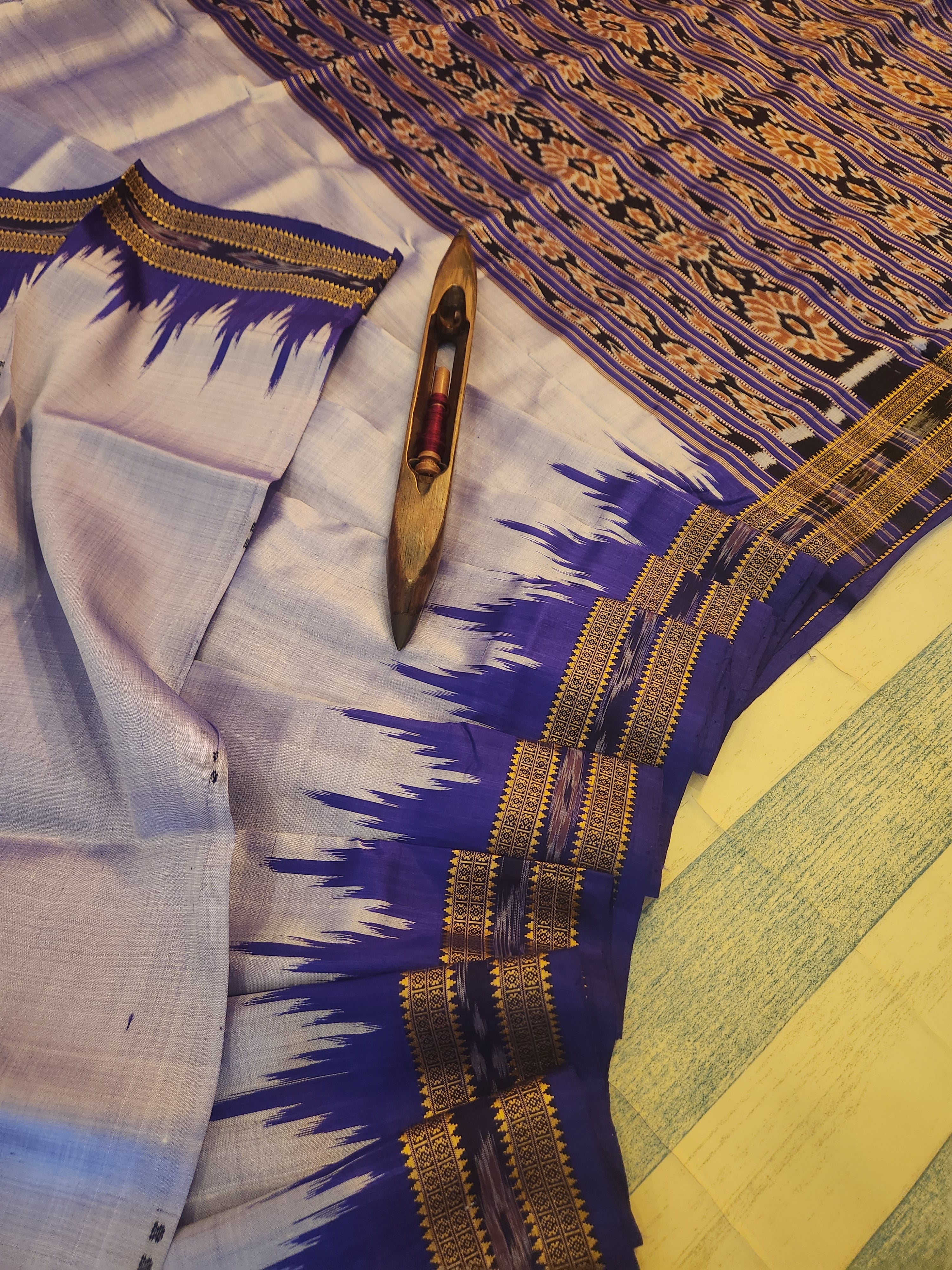 GUNJAN - Traditional Khandua Silk