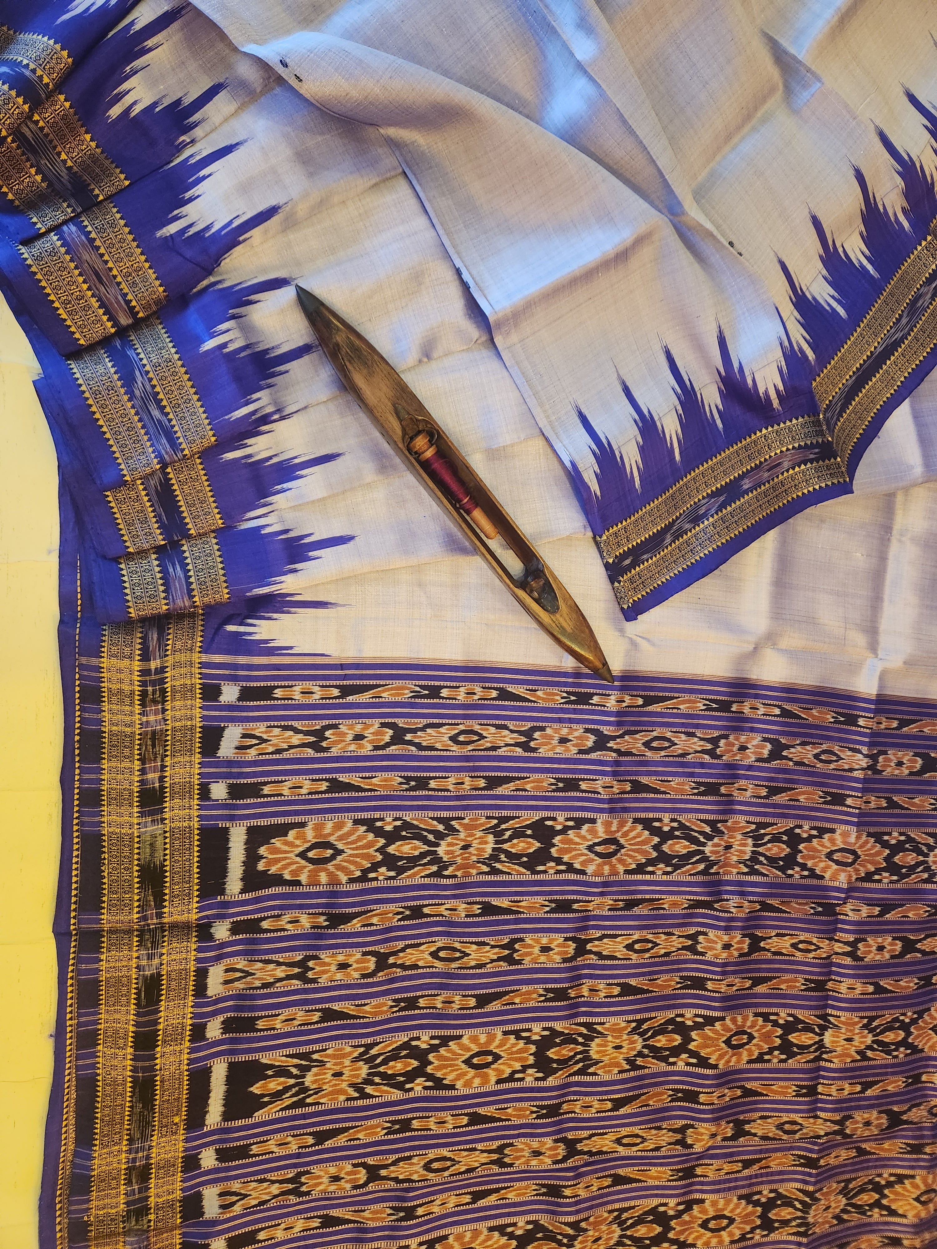 GUNJAN - Traditional Khandua Silk