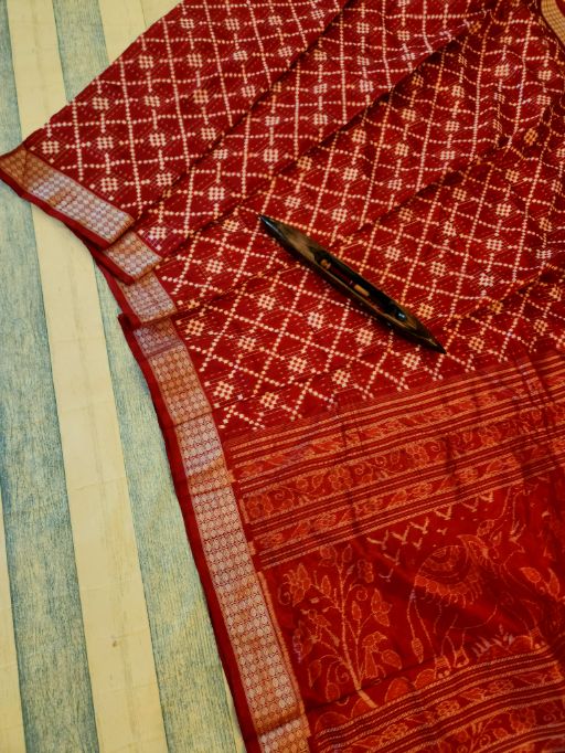 VITHIKA: Handwoven Sambalpuri Silk Saree