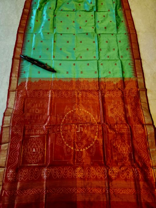 NAVAYONI: Laxmi_Paduka Shri-Yantra Half-Tissue Silk Saree