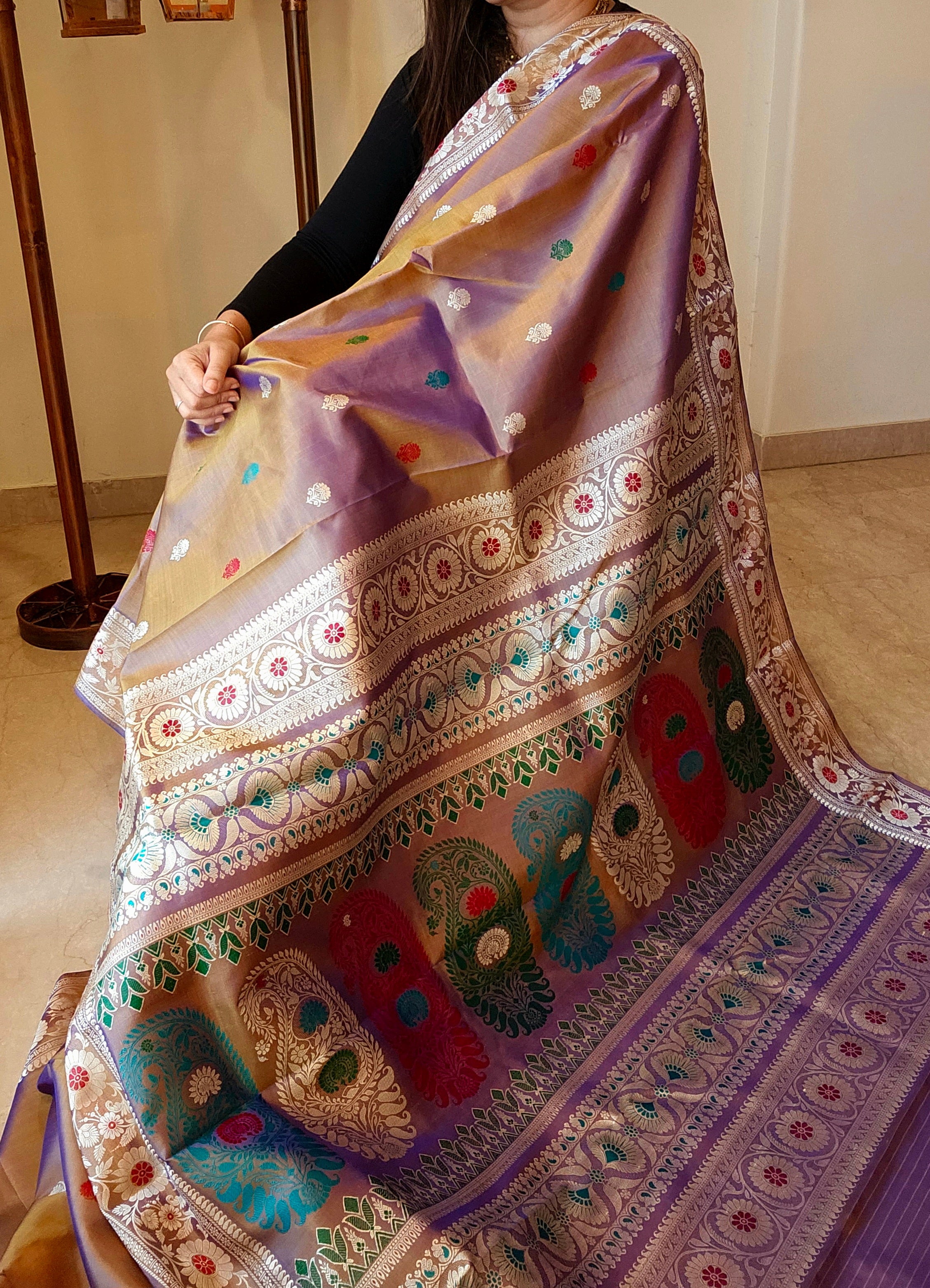 Raabtaa - Beige Gold-Mauve