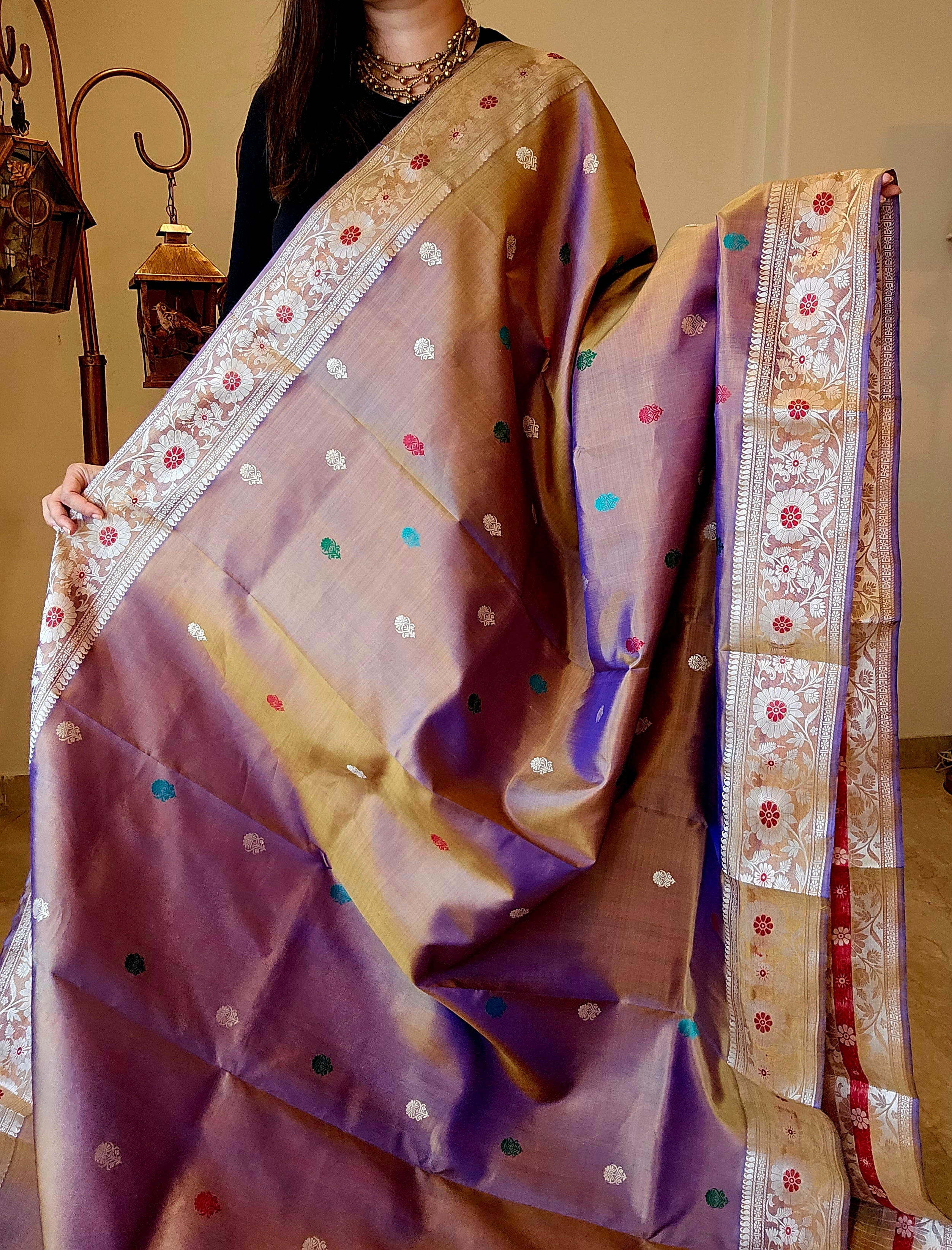 Raabtaa - Beige Gold-Mauve
