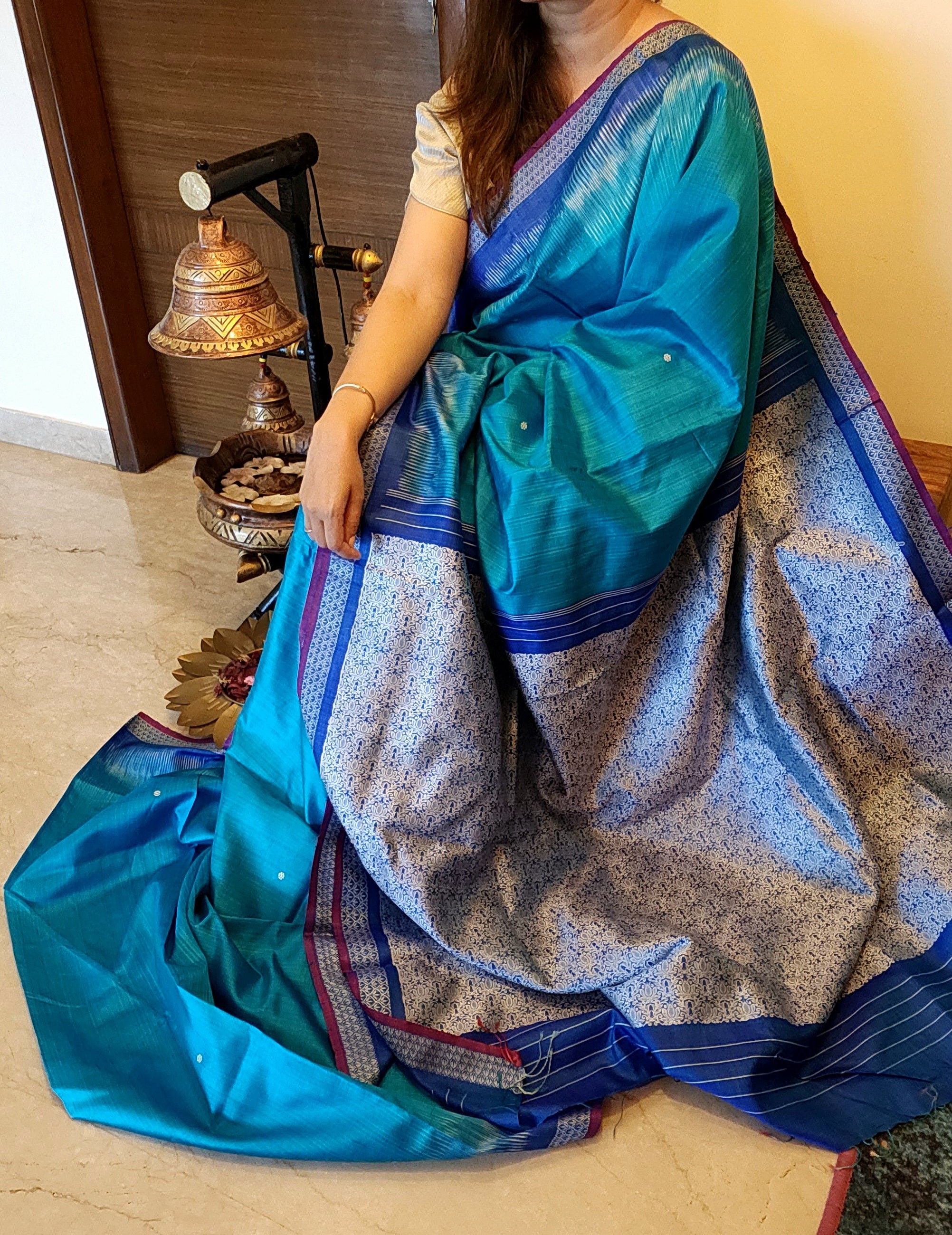 SAUNDH - Torquoise