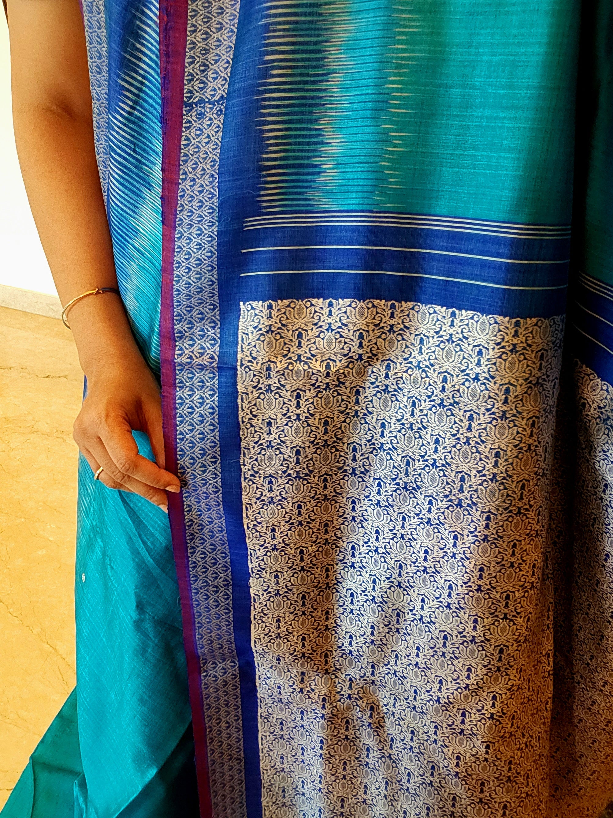 SAUNDH - Torquoise