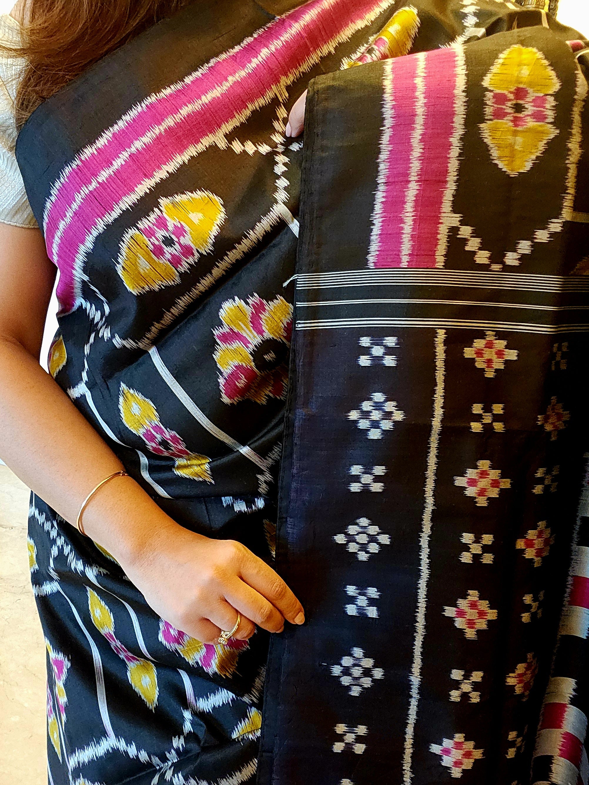 AKSAARA - Contemporary Baghambari Pasapalli design