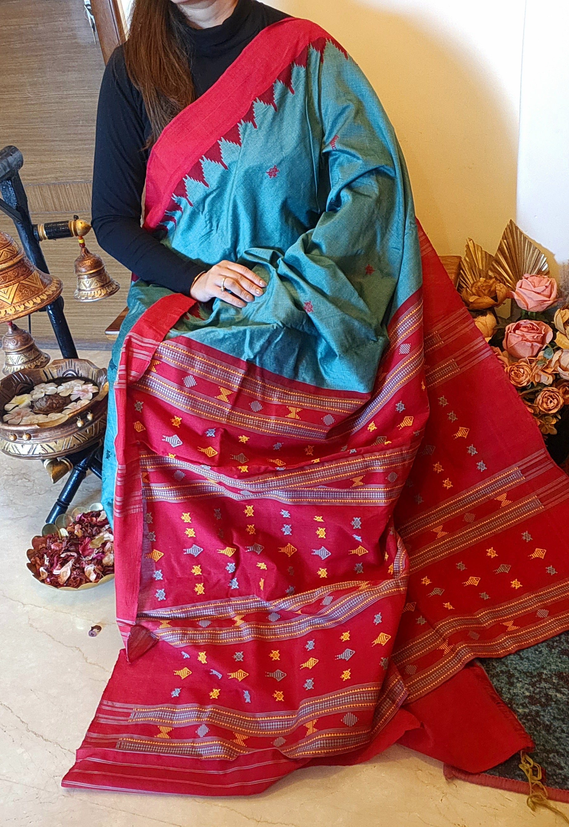 NIVA: Handwoven Sambalpuri Cotton Saree (Green-Red)