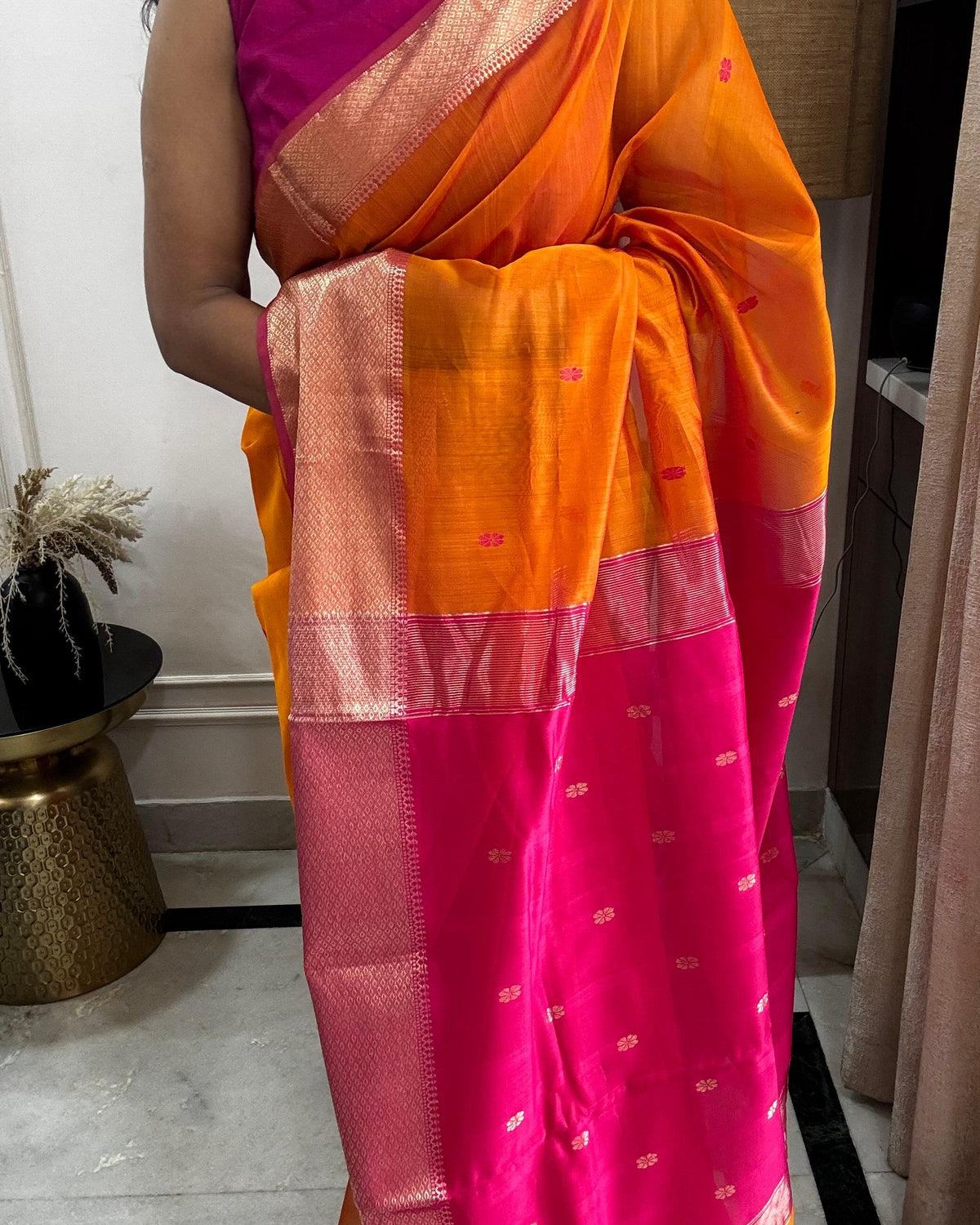MAANYA: Maheshwari Saree (Orange-Pink)