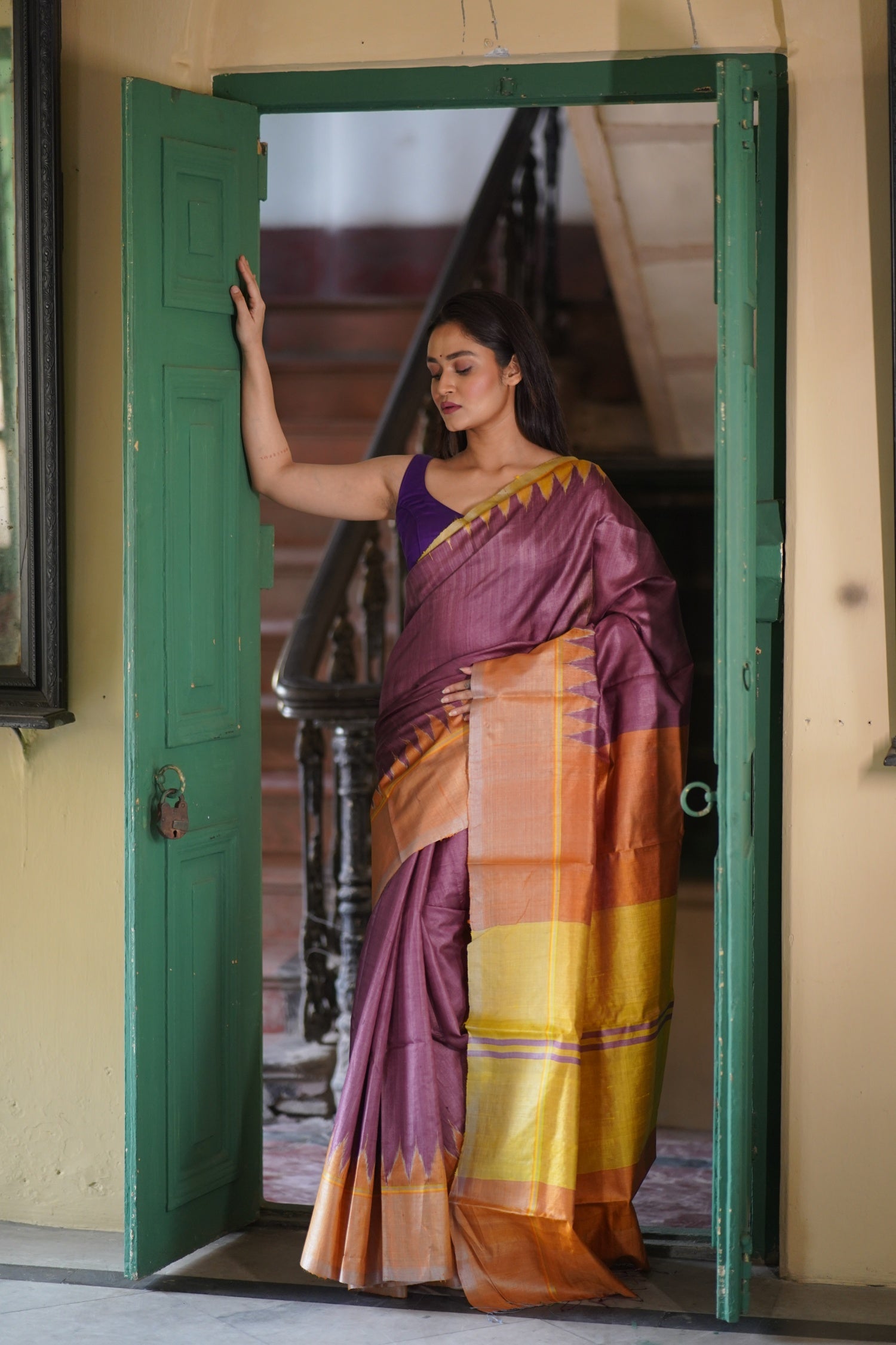 CHHAVI - Minimalistic Handwoven Tussar Saree