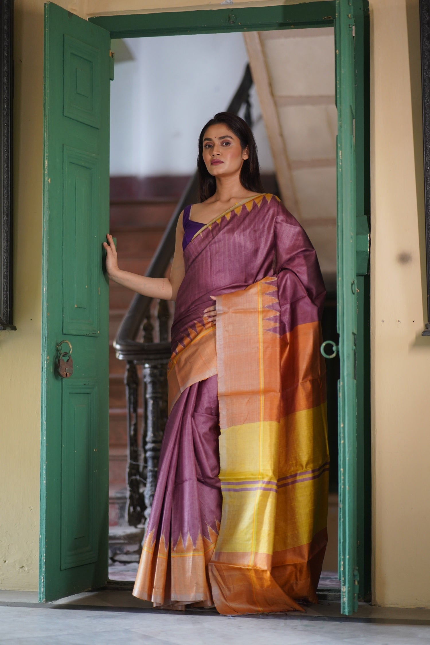 CHHAVI - Minimalistic Handwoven Tussar Saree