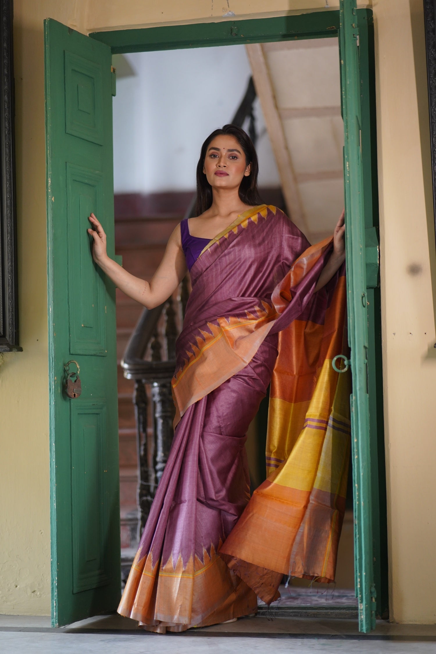 CHHAVI - Minimalistic Handwoven Tussar Saree