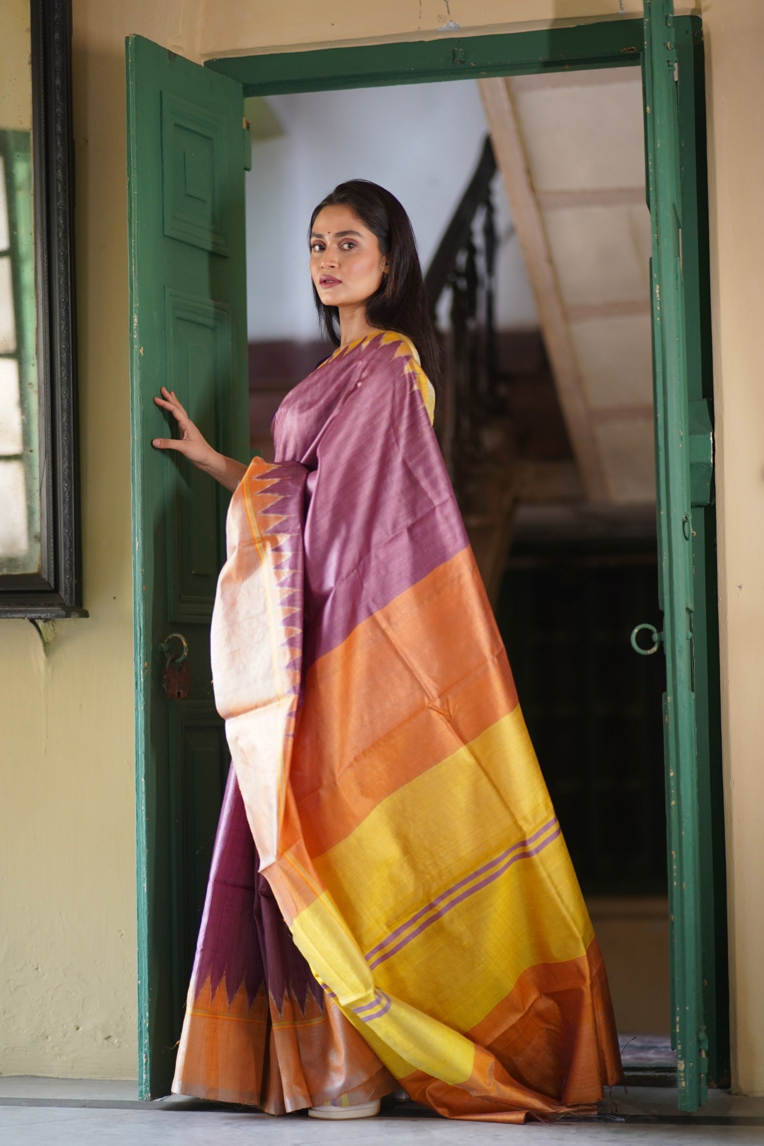 CHHAVI - Minimalistic Handwoven Tussar Saree