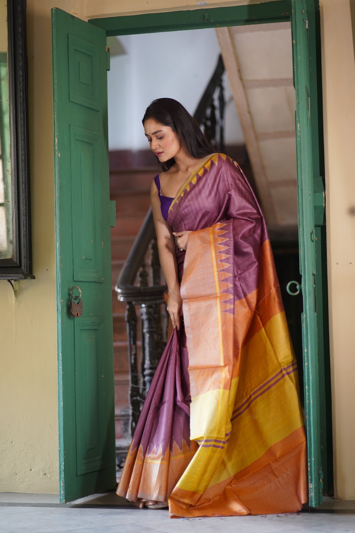 CHHAVI - Minimalistic Handwoven Tussar Saree