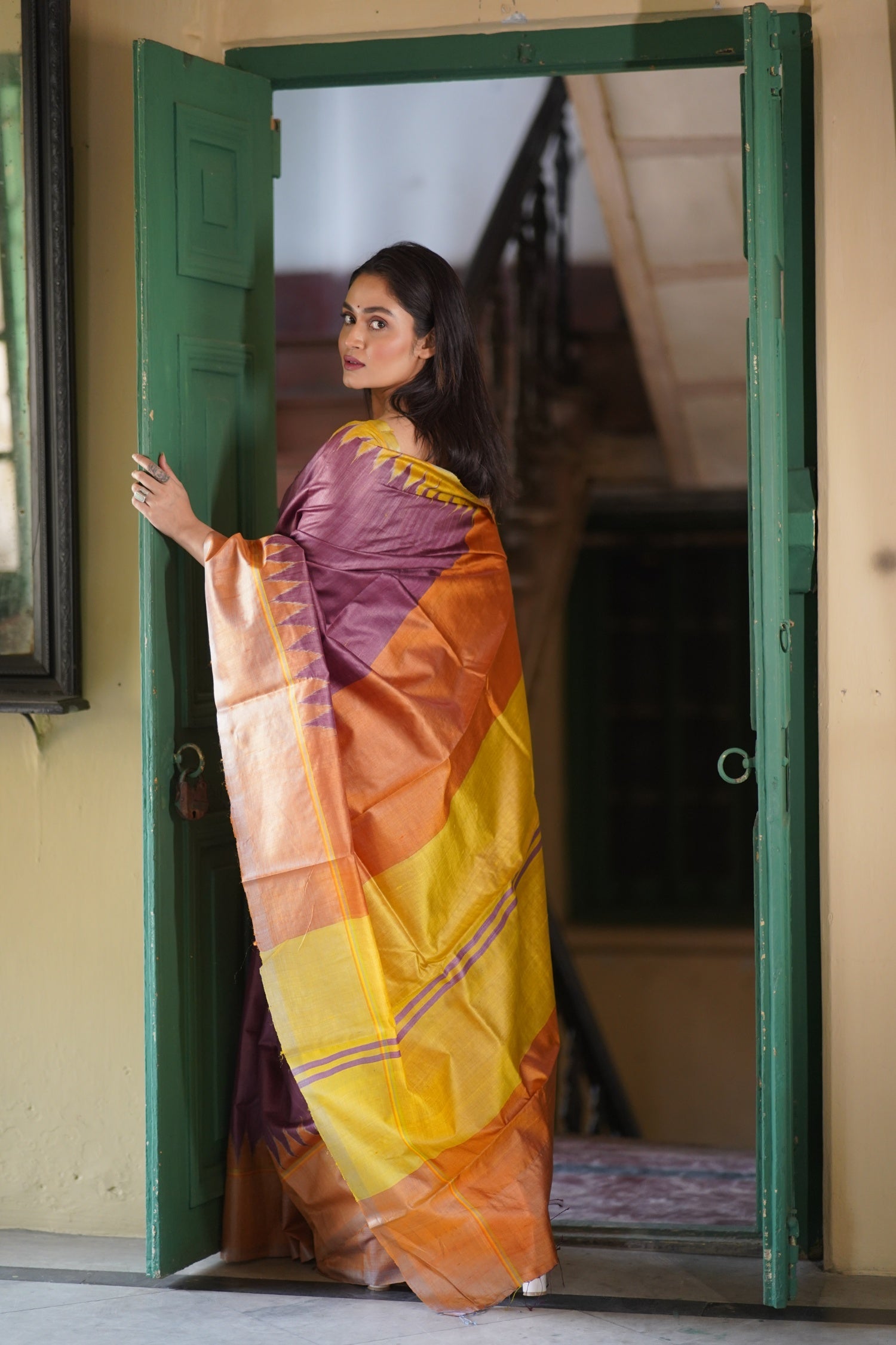 CHHAVI - Minimalistic Handwoven Tussar Saree