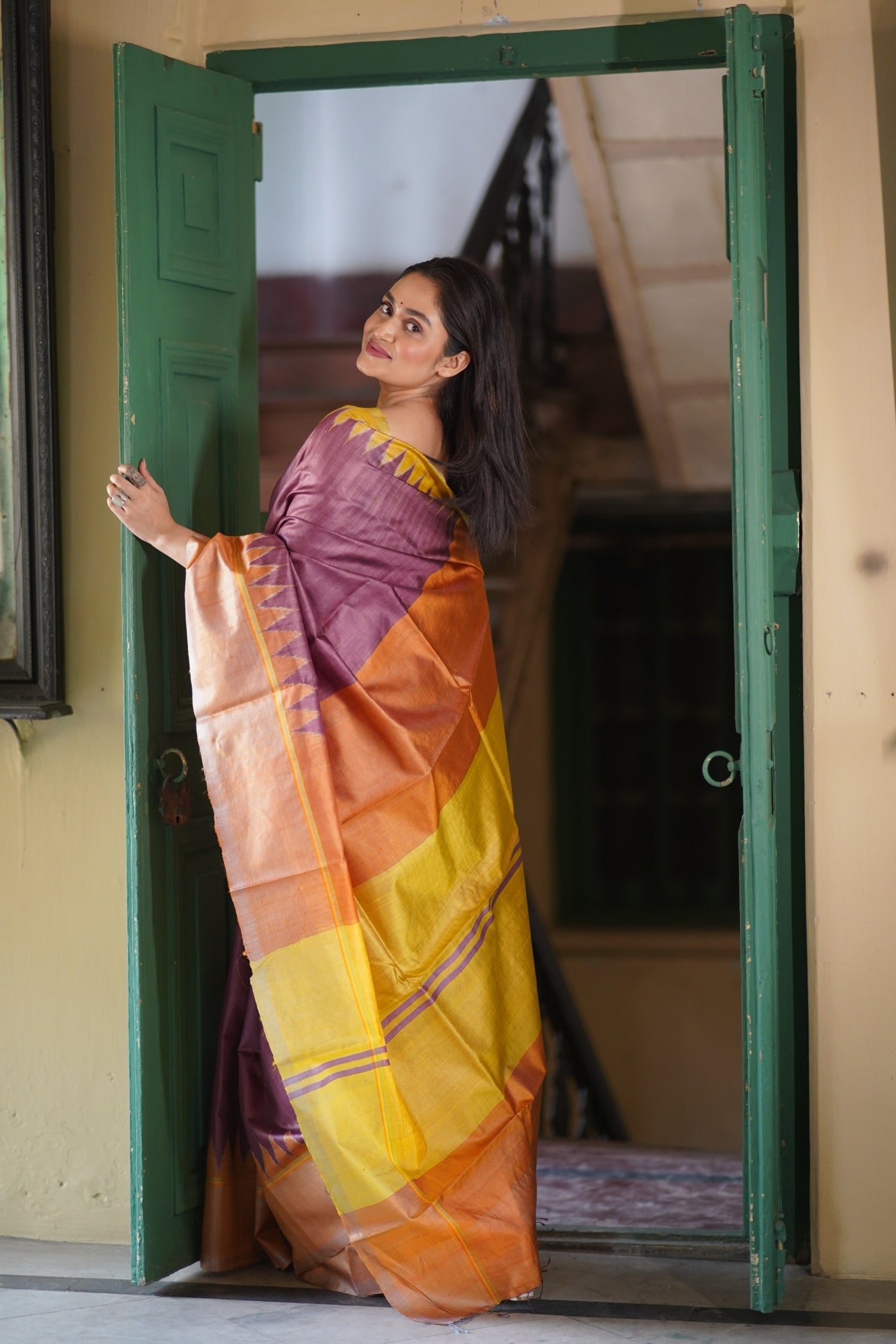 CHHAVI - Minimalistic Handwoven Tussar Saree