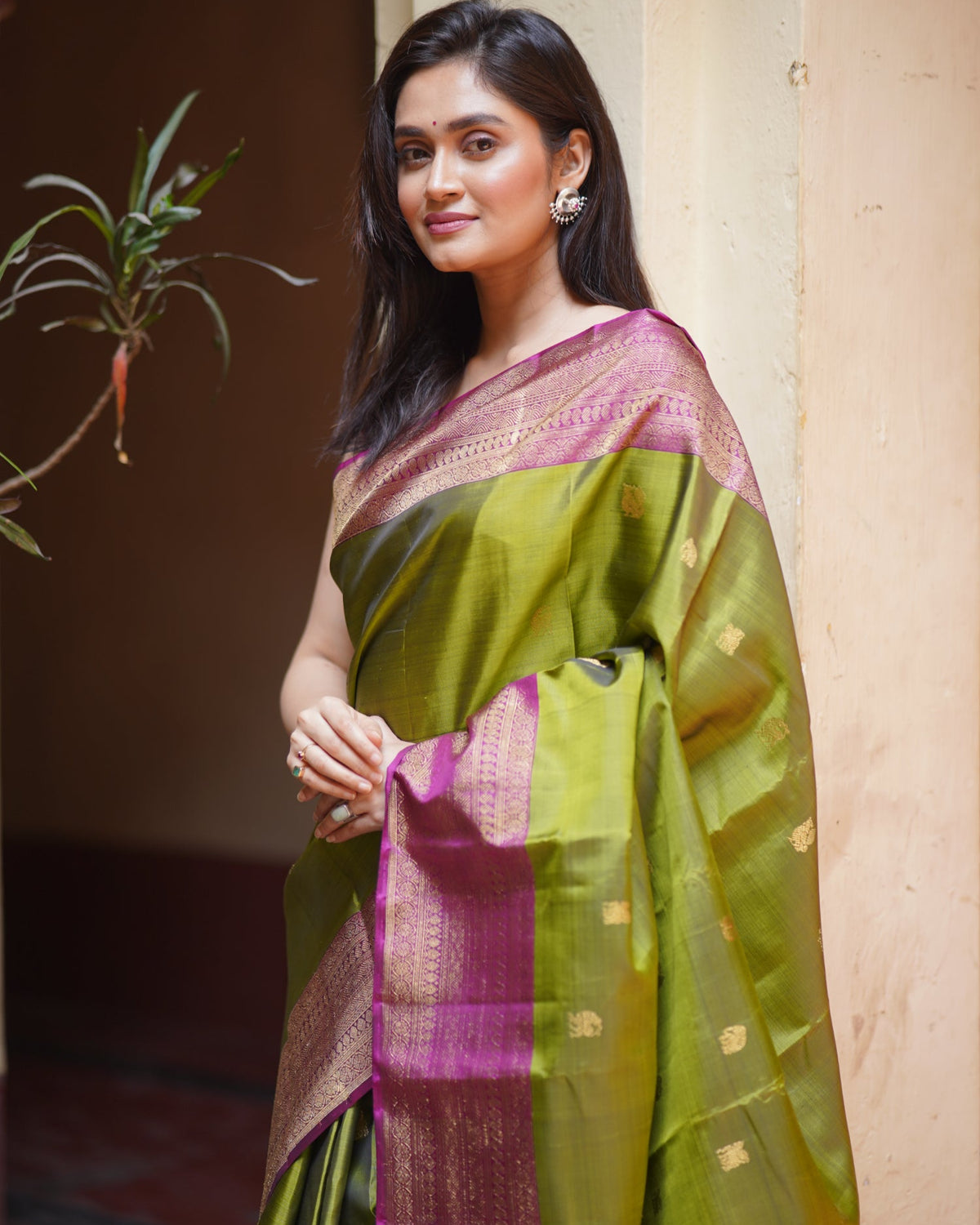 AIRA - Pure Zari Handwoven Kanjivaram Silk Saree