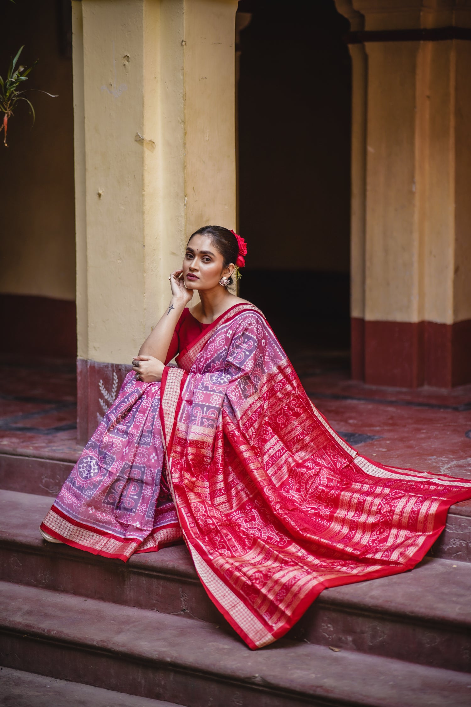 YANTRA PHULA: Handwoven Exclusive Sambalpuri Silk Saree