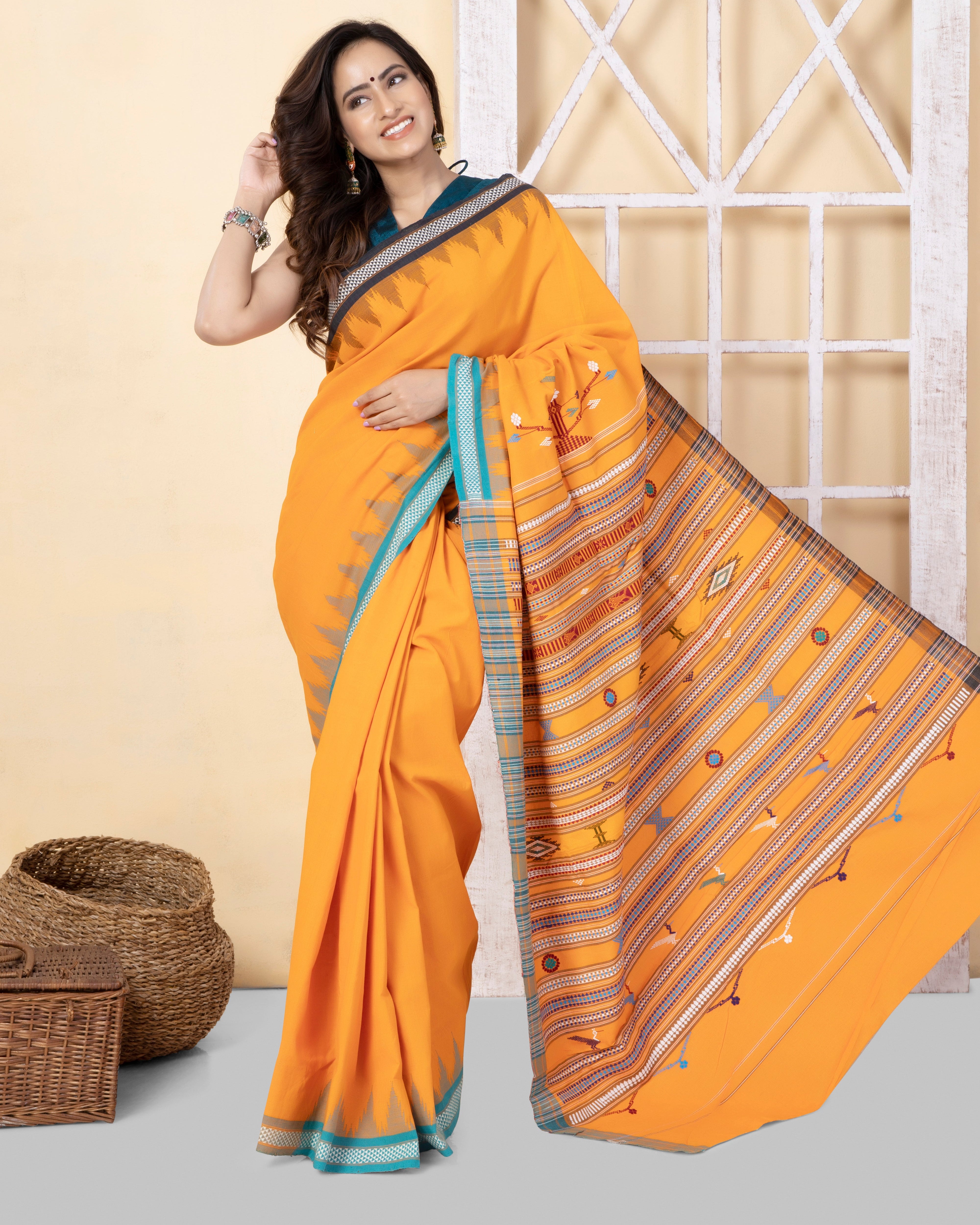 GANJAM BOMKAI Cotton Saree - Mango Yellow